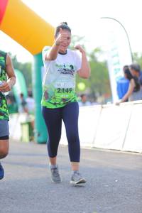 BIB: 2149
                            <button type="button" onclick="openModal(3653086)" class="btn btn-primary btn-sm float-right btn-popup" data-toggle="modal" data-target=".modal-high-quality">
                        <i class="fas fa-shopping-cart"></i> Add to Cart
                    </button>
                                            <button type="button" onclick="isThisMe(3653086, true)" class="btn btn-success btn-sm float-right btn-popup btn-isme hidden" data-toggle="tooltip" data-placement="bottom" title="นี่คือรูปของคุณใช่ไหม คลิกที่นี่เพื่อเอาเข้าอัลบั้ม">
                        <i class="fas fa-plus"></i> Add to album
                    </button>
                    <button type="button" onclick="isThisMe(3653086, false)" class="btn btn-warning btn-sm float-right btn-popup btn-isnotme hidden">
                        <i class="fas fa-ban"></i> Remove from album
                    </button>